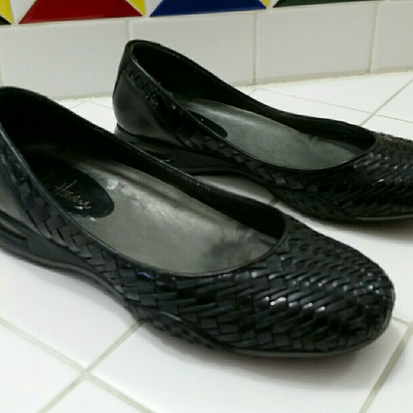 Women's leather flats - Picture 1 of 1